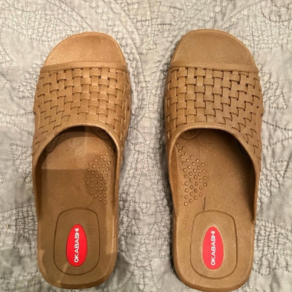 Okabashi Woven Brown Slide Sandals